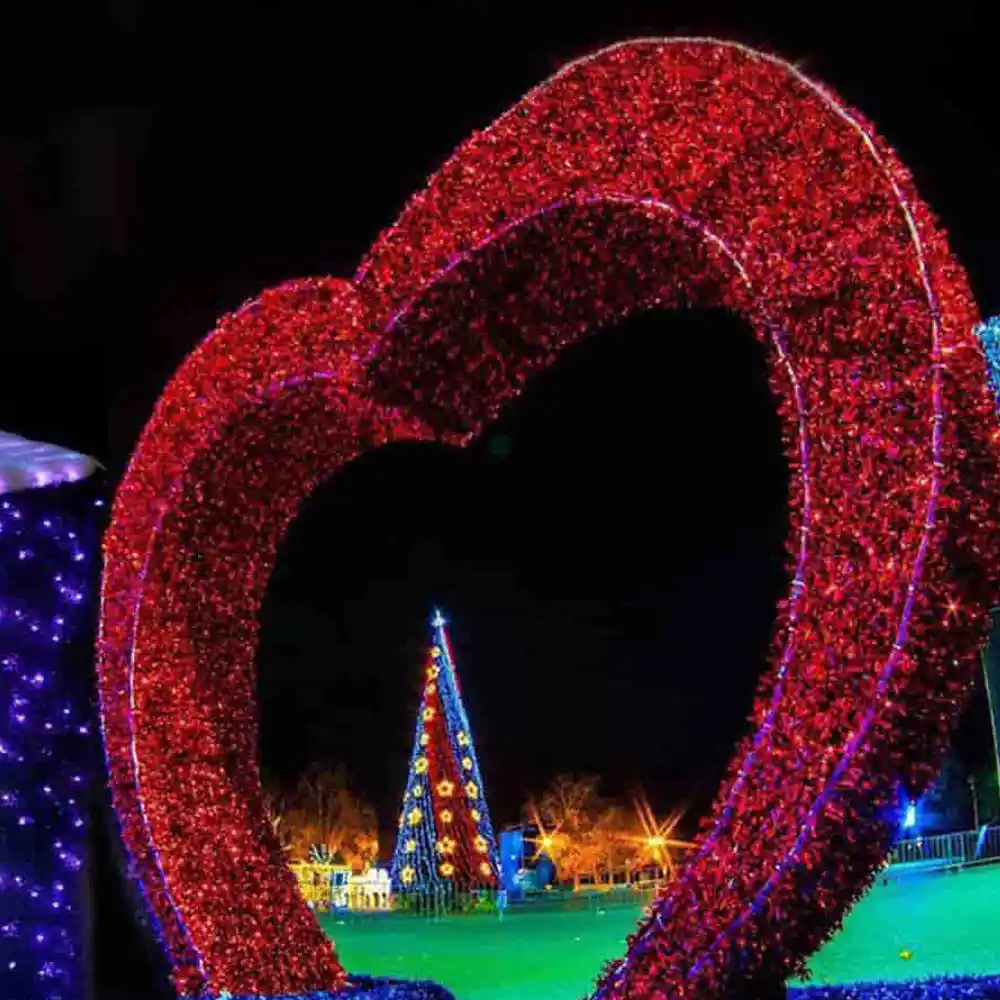 Sevgililer Günü Işık Süsleme