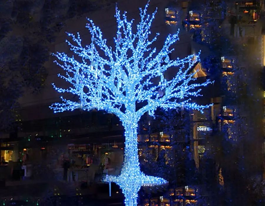 Işıklı Yılbaşı Ağacı