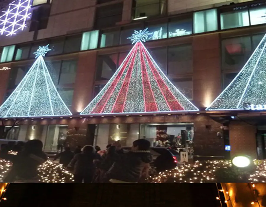 Işıklı Yılbaşı Çam Ağacı Dekor