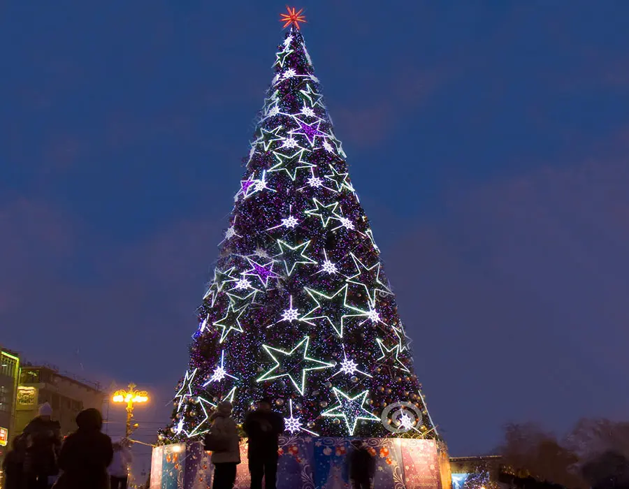 yılbaşı ışıklı ağaç